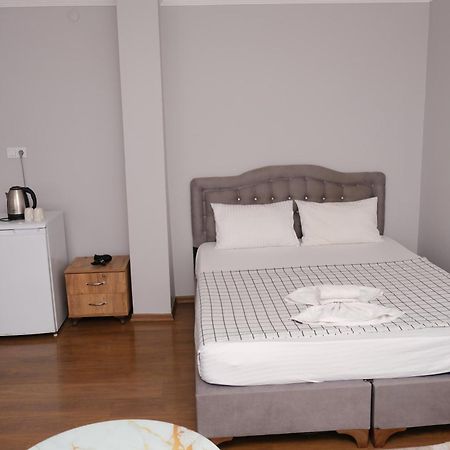 Eyluel Butik Otel Yildirim ภายนอก รูปภาพ